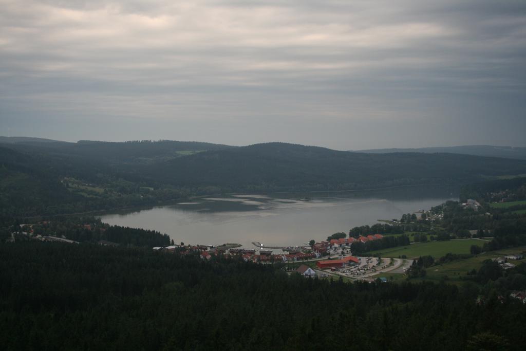 Mysi V Bote Lipno Lipno nad Vltavou Exterior foto